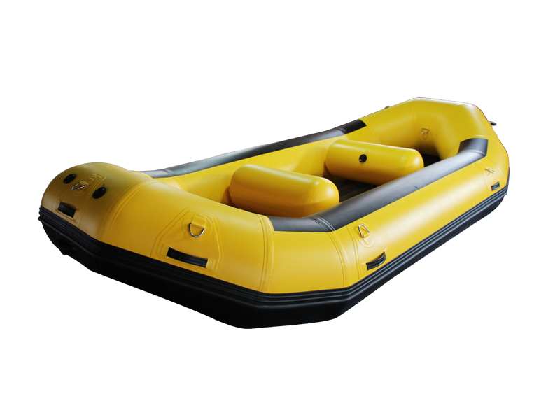 Bateau de rafting gonflable de - Outdoor Adventure Rafting avis et prix